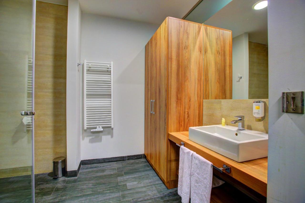 Hotel Bonifacio Spa&Sport Resort Sochocin Екстериор снимка