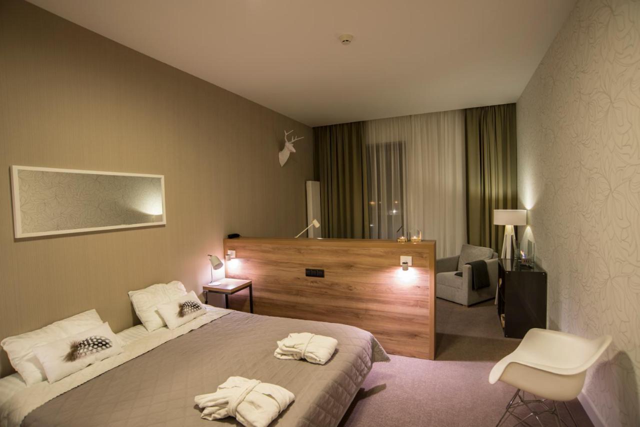 Hotel Bonifacio Spa&Sport Resort Sochocin Екстериор снимка