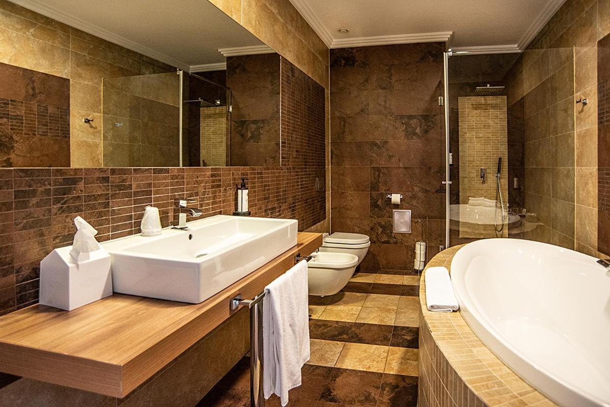 Hotel Bonifacio Spa&Sport Resort Sochocin Екстериор снимка